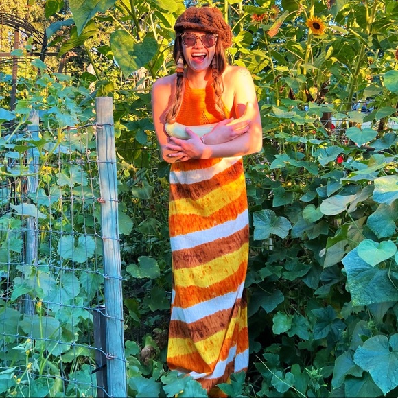 1970s High Tide Sunset Crochet Halter Neck Maxi - Picture 9 of 9